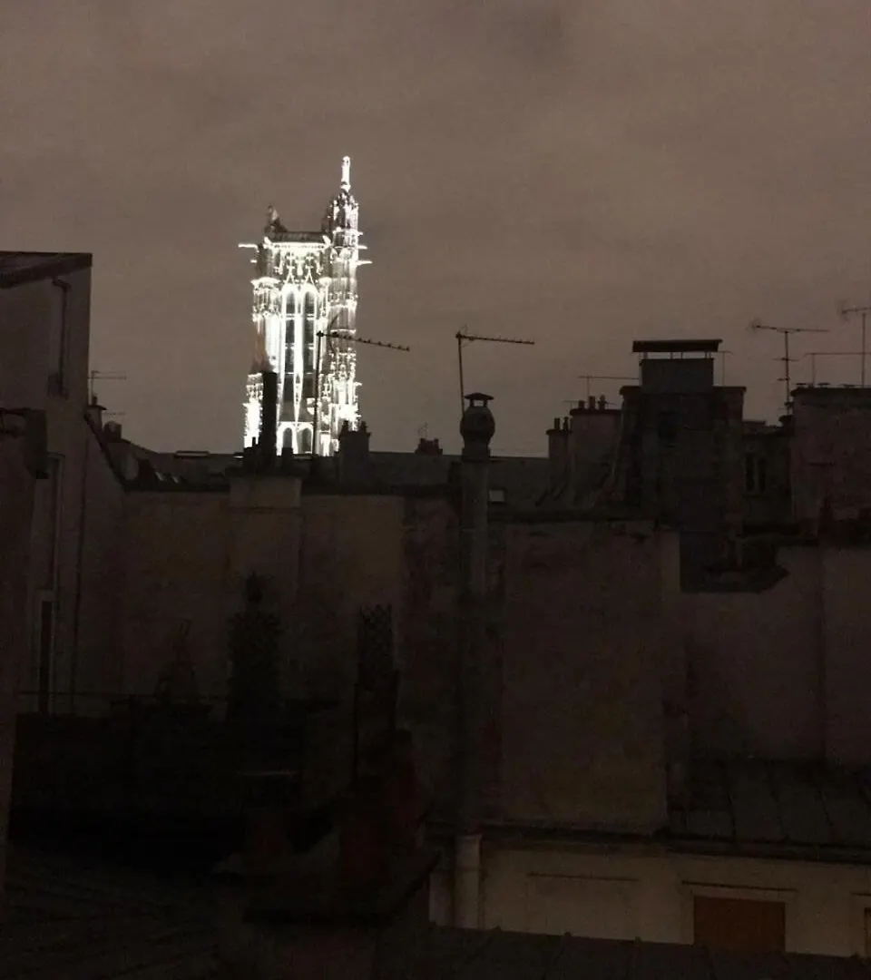 Lombards 2 Bedroom Citycosy Apartment Paris
