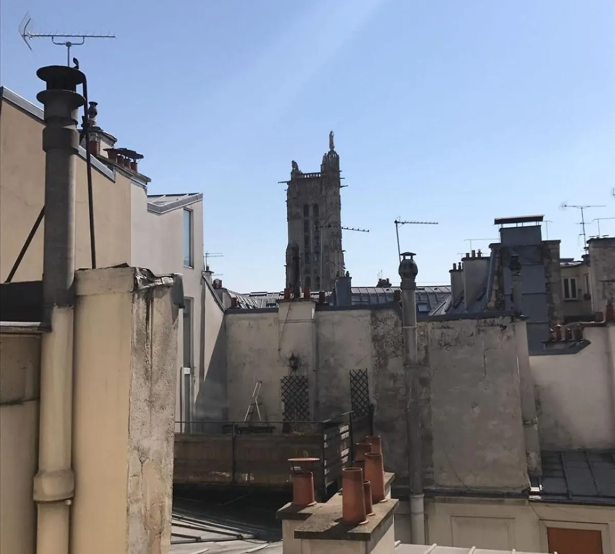 Lombards 2 Bedroom Citycosy Apartment